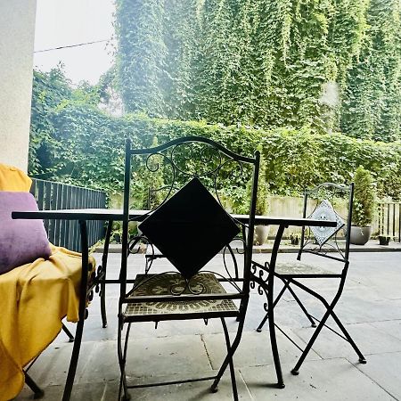 Palfi Apartment With Garden & Parking Cluj-Napoca Eksteriør bilde