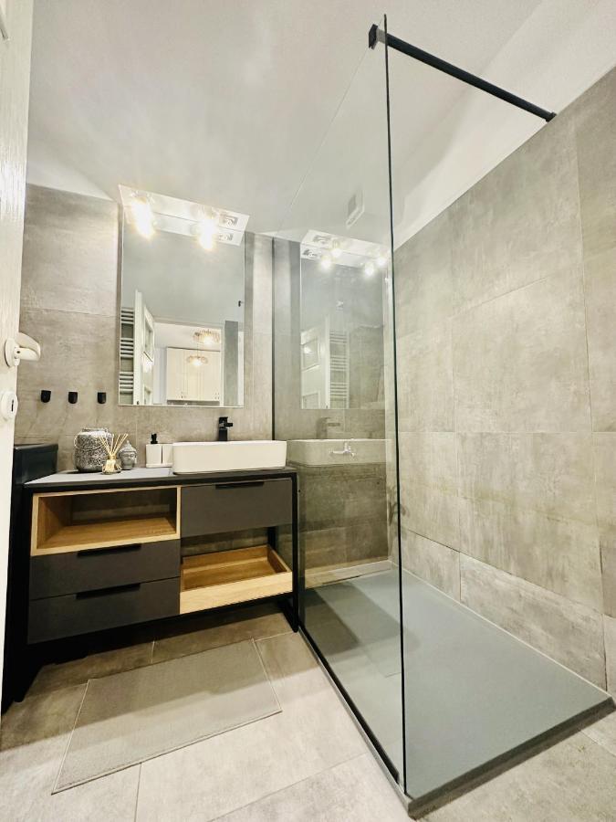 Palfi Apartment With Garden & Parking Cluj-Napoca Eksteriør bilde